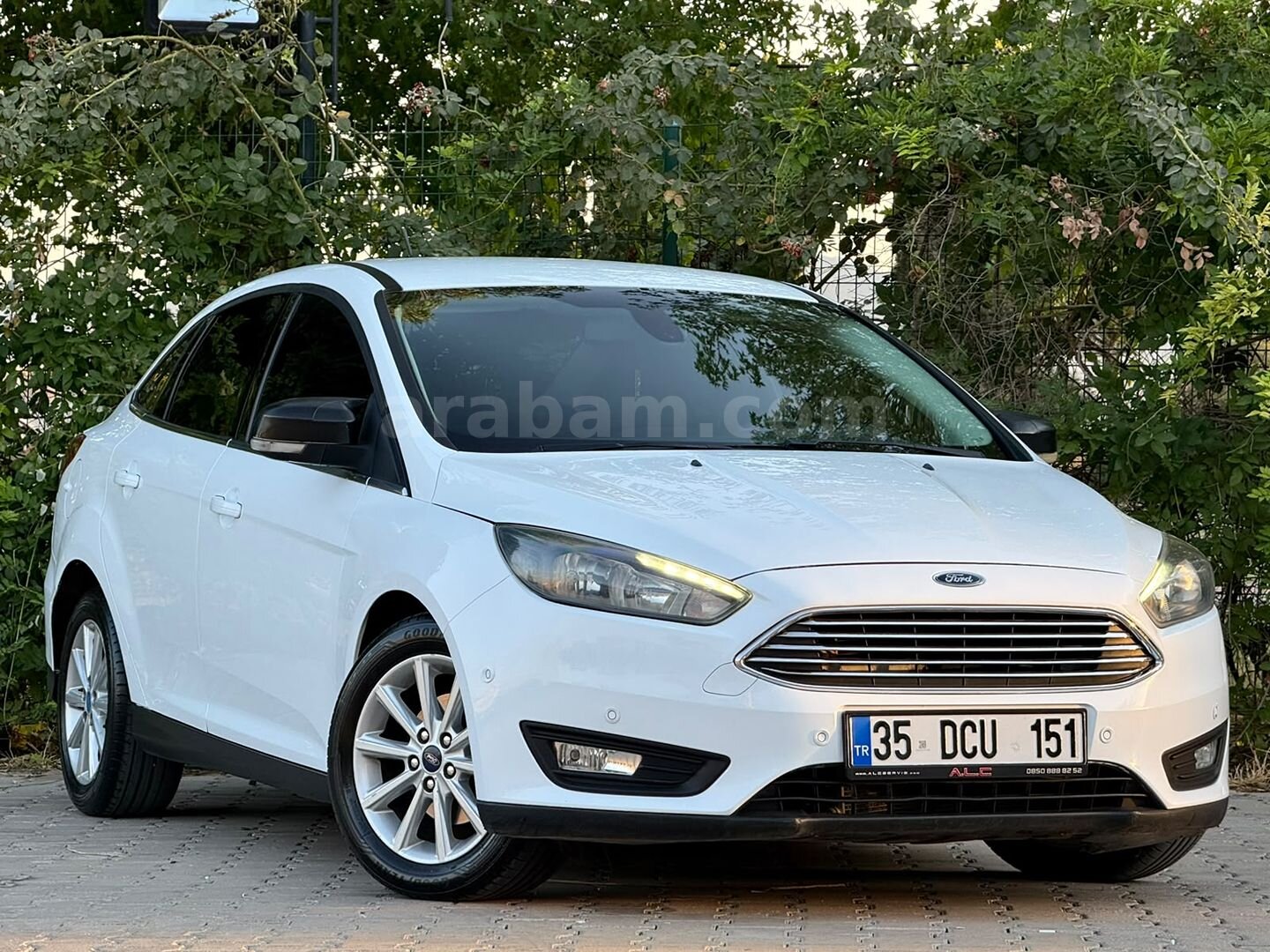 FOCUS 1.5 TDCİ TİTANİUM -OTOMATİK-OTO. PARK-APPLE CAR PLAY-SYNC- 1