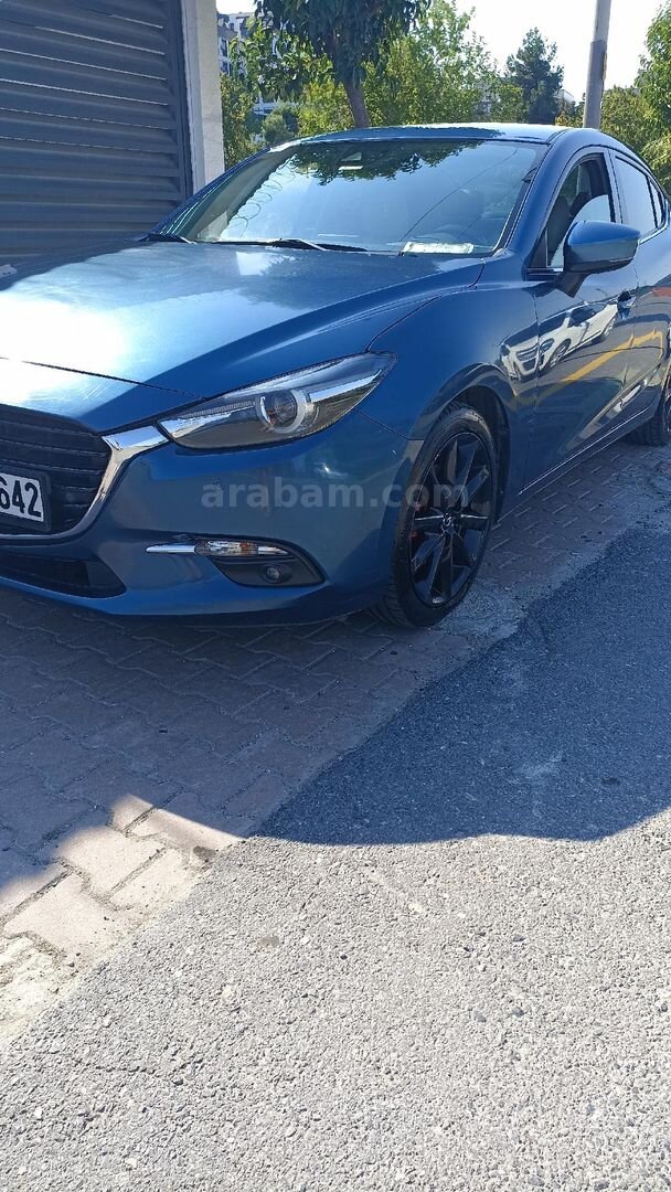 Değişeni Boyası Tramer kaydı yok Tüm bakımları yapıldı. Tertemiz. Sahibinden Mazda 3 1.5 SkyActive-D Power Sense 2017 Model 2