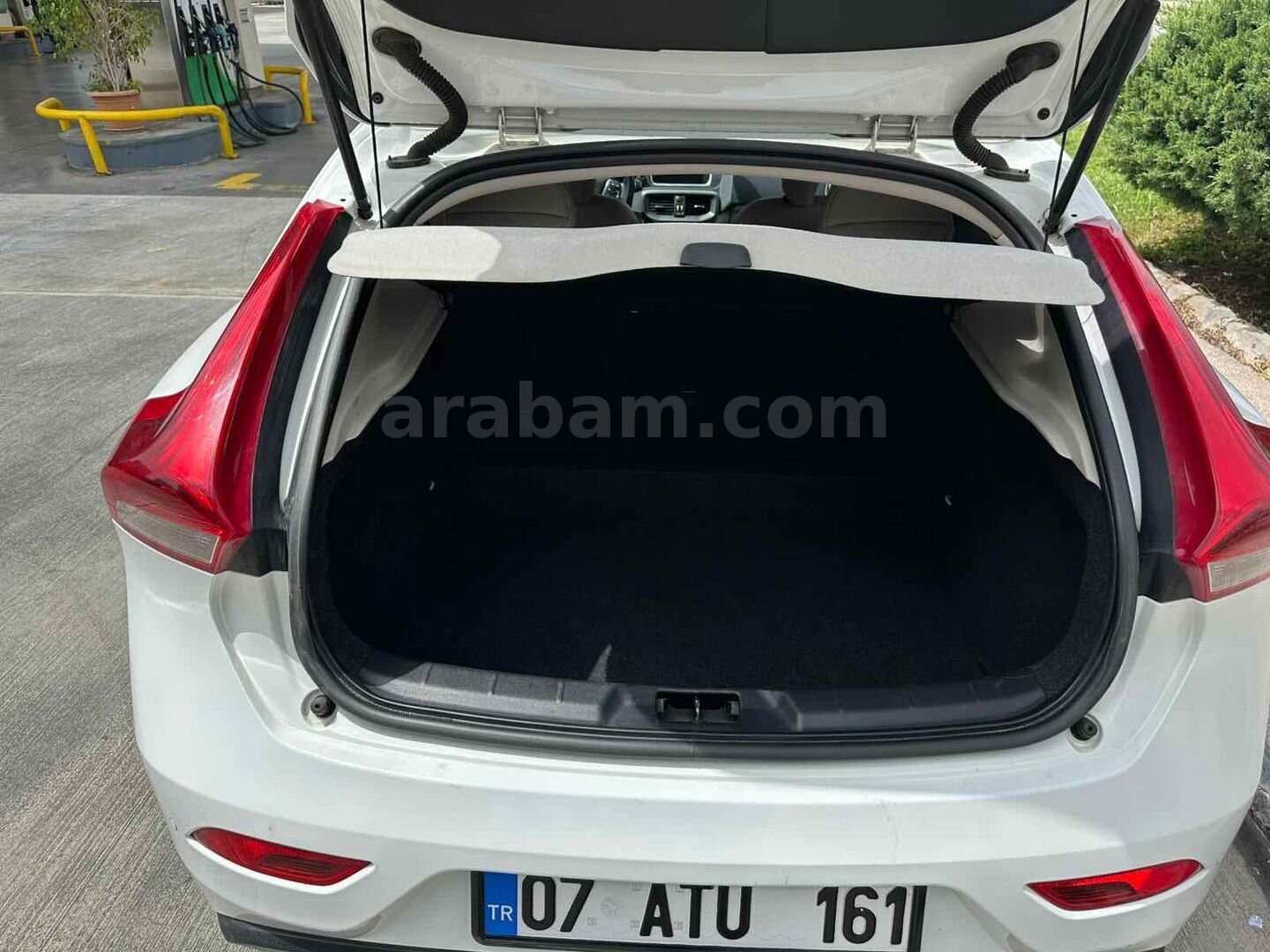 Sahibinden Volvo V40 1.6 D Advance 2013 Model 5