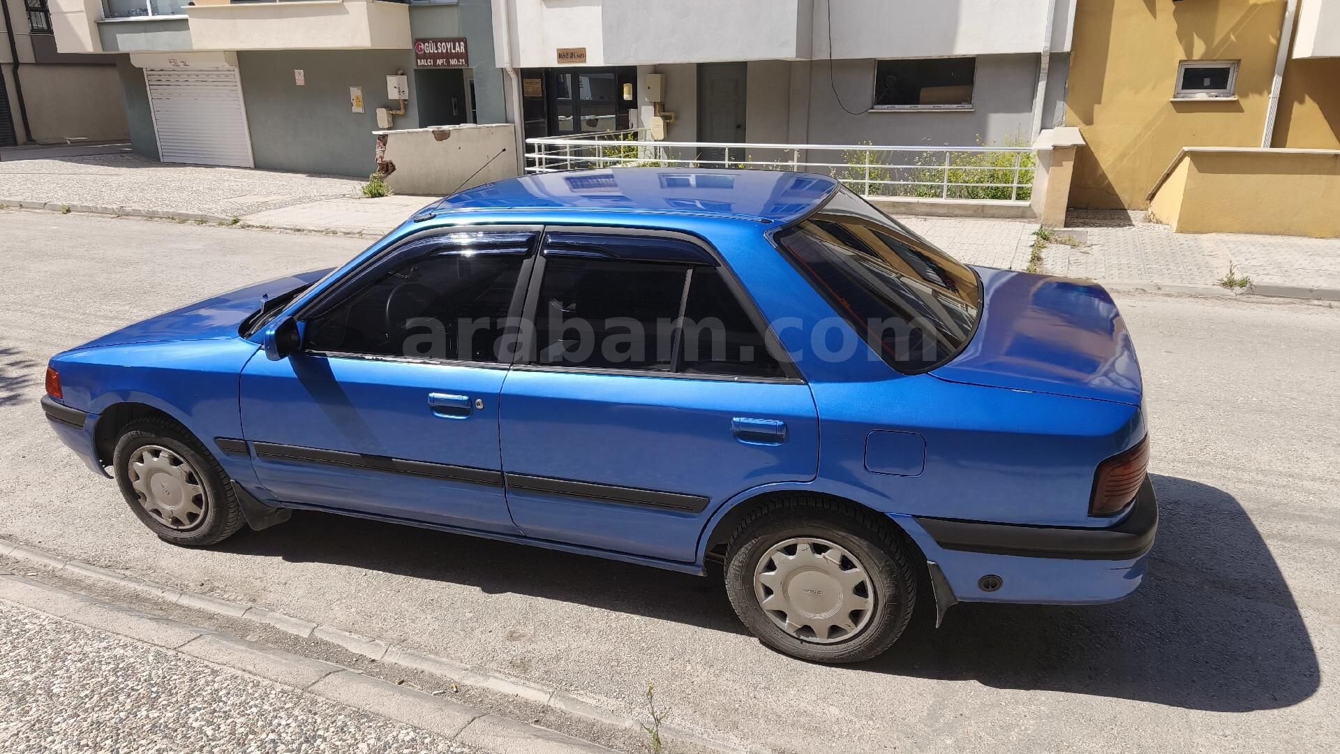 Sahibinden Temiz Mazda 323 4