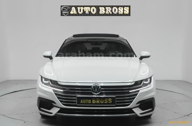 Galeriden Volkswagen Arteon 1.5 TSI R Line 2019 Model İstanbul 128.000 km Beyaz