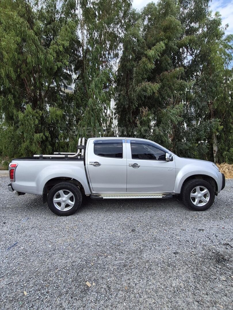 Sahibinden Isuzu D-Max 2.5 4x2 Limited 2014 Model 5