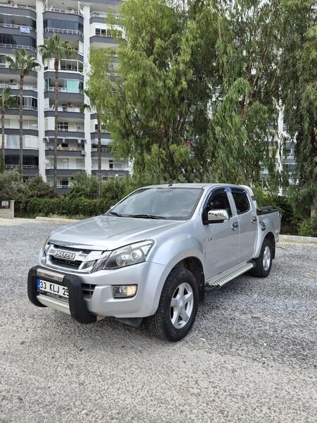 Sahibinden Isuzu D-Max 2.5 4x2 Limited 2014 Model