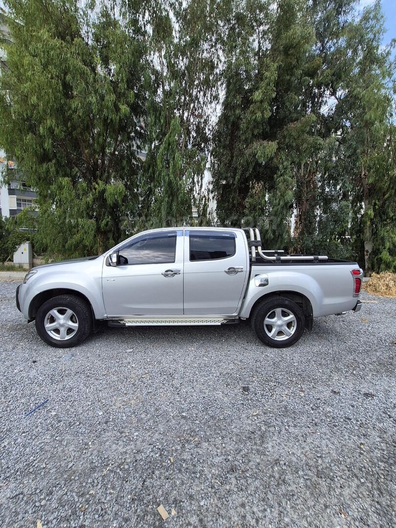 Sahibinden Isuzu D-Max 2.5 4x2 Limited 2014 Model 4
