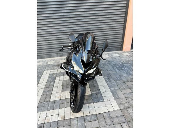 Sahibinden Kawasaki Ninja ZX-4R 2024 Model Çorum 9.100 KM Siyah