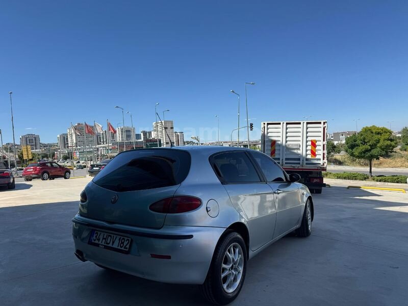Sahibinden Alfa Romeo 147 1.6 TS Distinctive 2004 Model 3