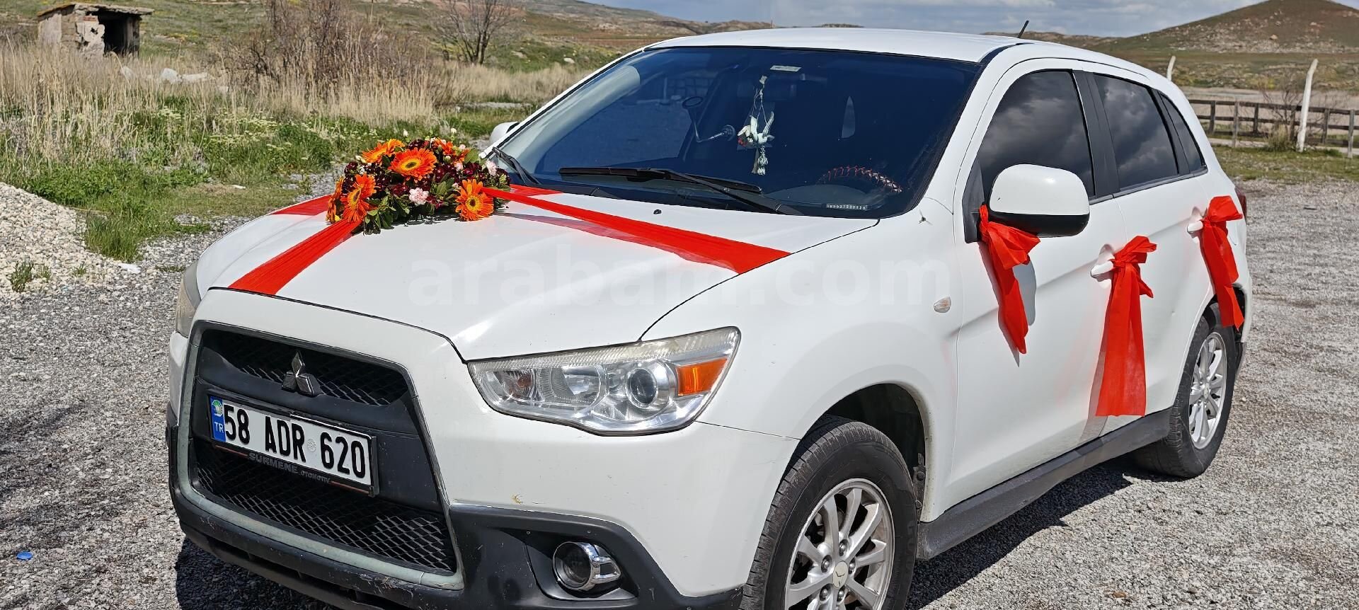 Sahibinden Mitsubishi ASX 1.6 MIVEC Invite 2011 Model 255.000 km Beyaz 5