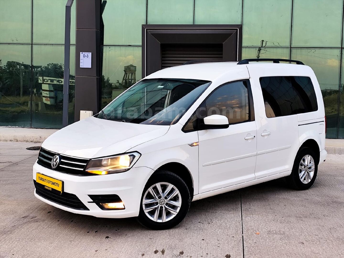 2015 MODEL MANUEL 178.000 KM'DE ÇOK TEMİZ MASRAFSİZ
