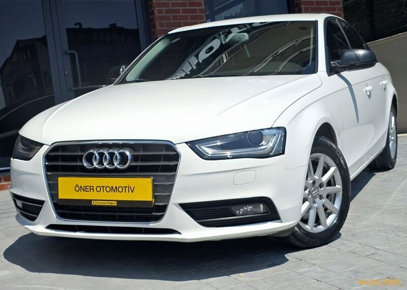 Galeriden Audi A4 Sedan 2.0 TDI 2015 Model Kocaeli 155.000 km Beyaz
