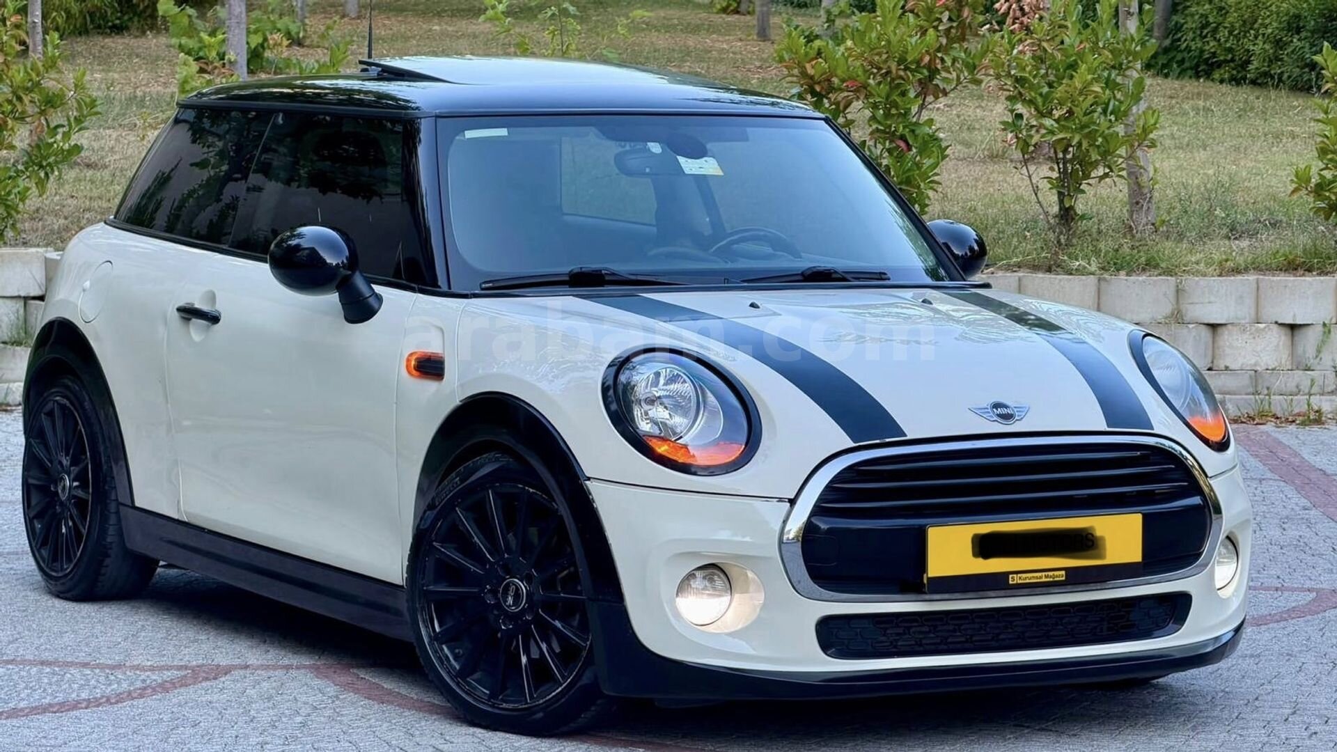 Sahibinden Mini Cooper 1.5 D Türkiye Paketi 2014 Model 1