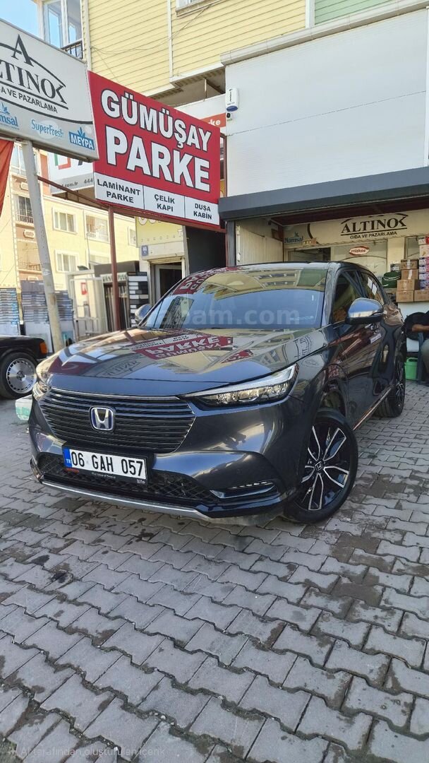 Sahibinden Honda HR-V 1.5 e-HEV Advance 2023 Model 2