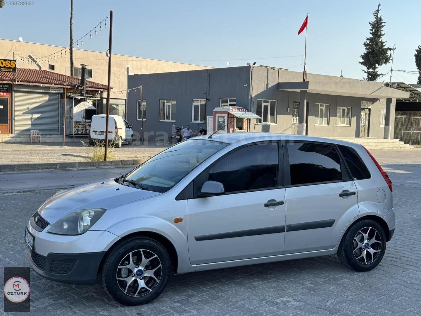Galeriden Ford Fiesta 1.4 Comfort 2006 Model Aydın 232.000 km Gri 6
