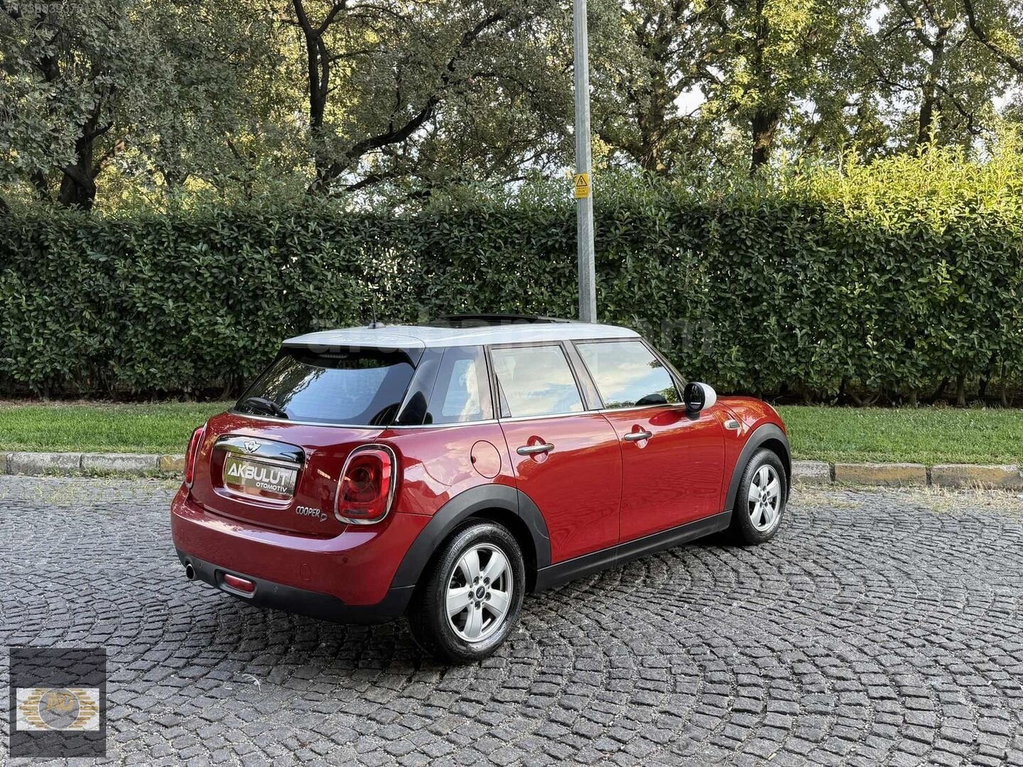 2017 MODEL MİNİ COOPER 1.5D CHİLİ 90.000 KM ÇİFT RENK OTOMATİK 5