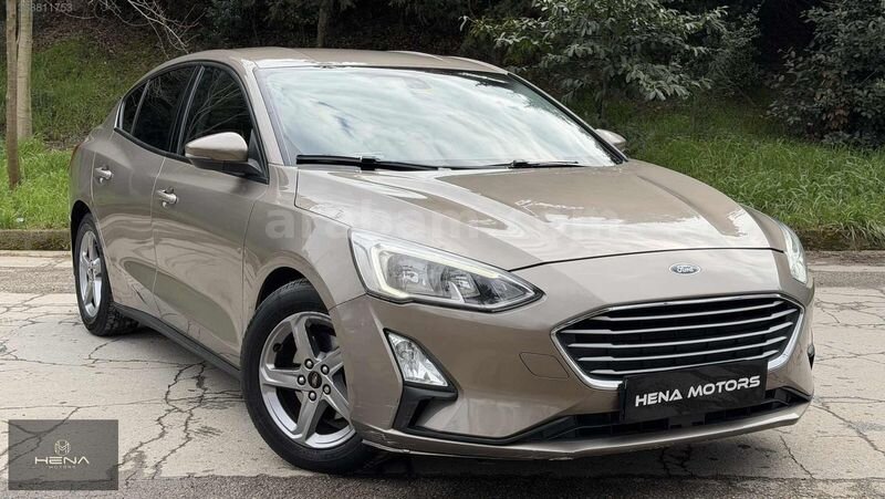 Galeriden Ford Focus 1.5 TDCi Trend X 2019 Model İstanbul 139.000 km Şampanya 1