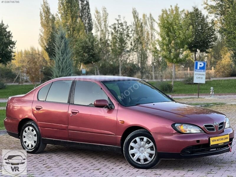 VERA MOTORS DAN NISSAN PRIMERA 2001 1.6 COMFORT