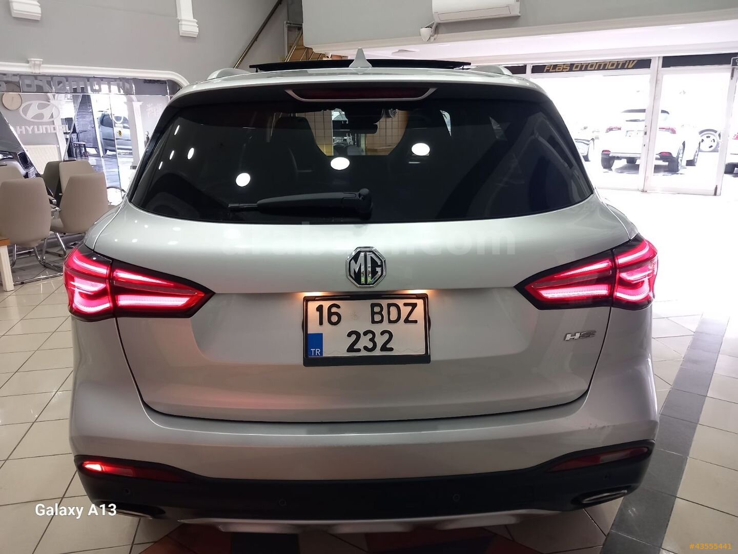 2023 MODEL BOYASIZ TRAMERSİZ 24.640 KM İÇİ KIRMIZI 5