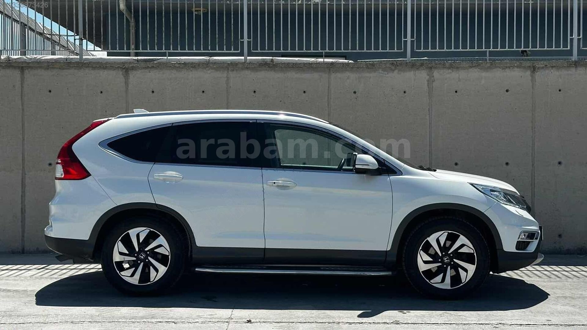 HONDA CR-V 4X4 EXECUTIVE PLUS DİZEL OTOMATİK AİLE ARACI 2