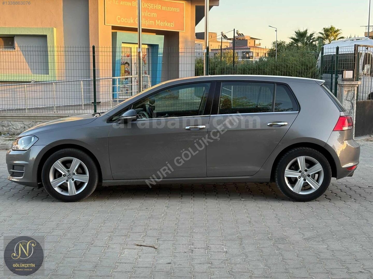 Galeriden Volkswagen Golf 1.6 TDi BlueMotion Comfortline 2015 Model Aydın 156.000 km Gri 3