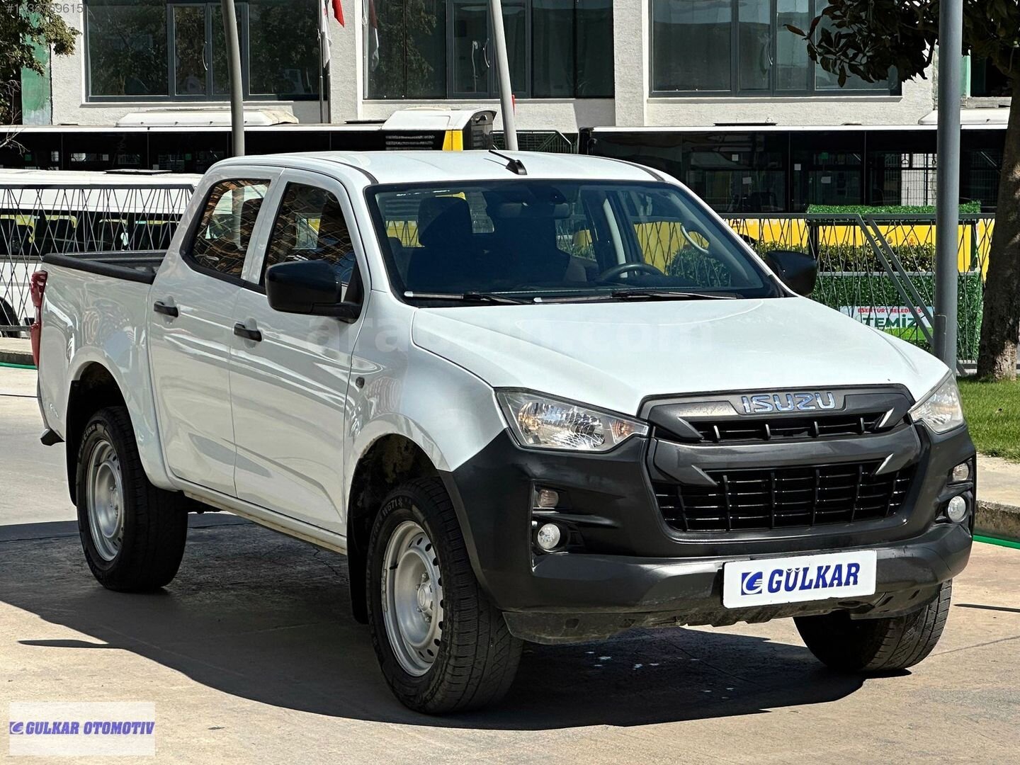 GÜLKARDAN SIFIR PEŞİNATLA 2022 MODEL ISUZU D-MAX V-GO 4X4 1