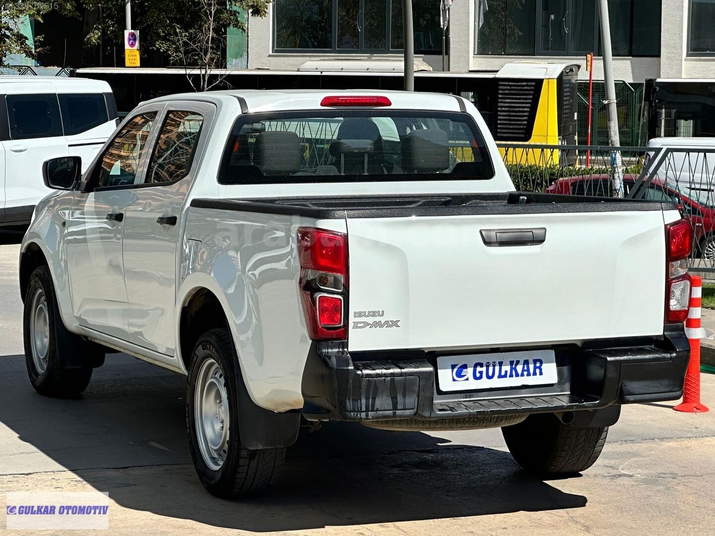 GÜLKARDAN SIFIR PEŞİNATLA 2022 MODEL ISUZU D-MAX V-GO 4X4 4