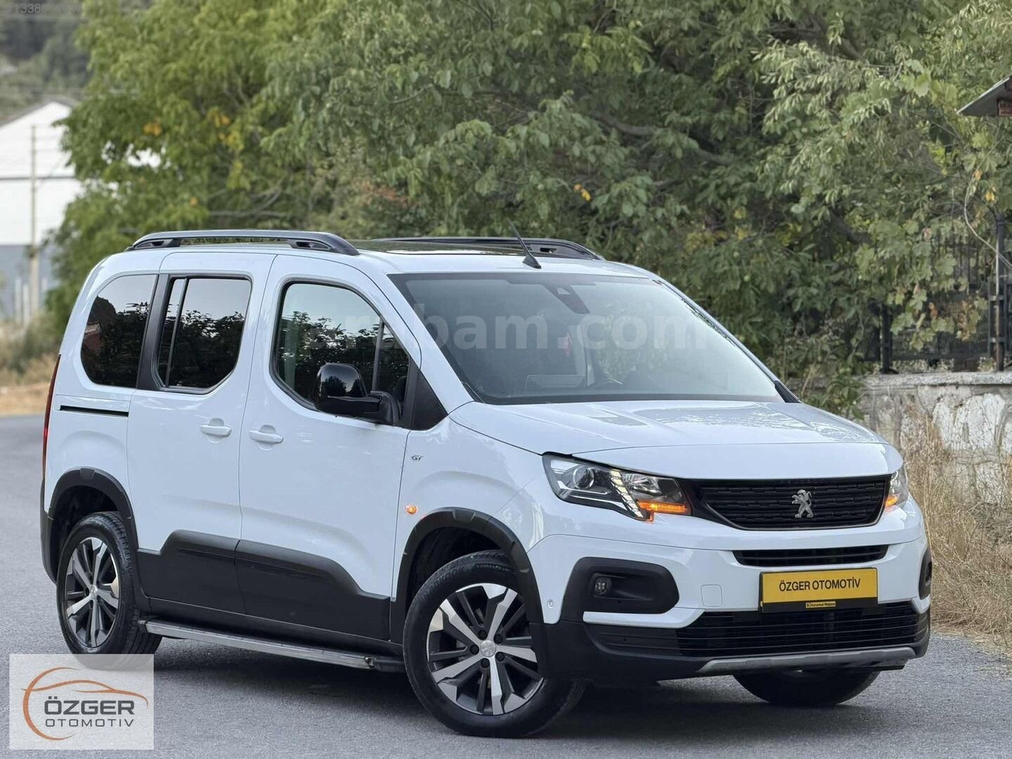 Galeriden Peugeot Rifter 1.5 BlueHDI GT 2023 Model Kütahya 87.000 km Beyaz 5