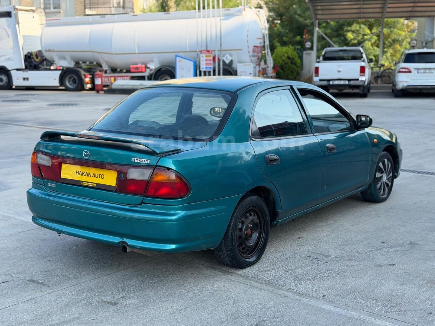 Galeriden Mazda 323 1.5 Familia 1998 Model Mersin 2