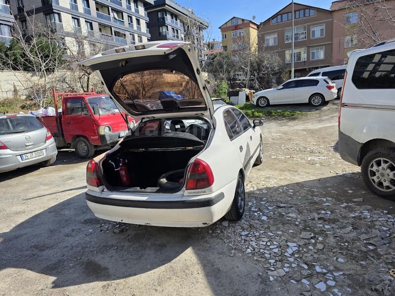 Sahibinden Mitsubishi Carisma 1.6 Comfort 2001 Model