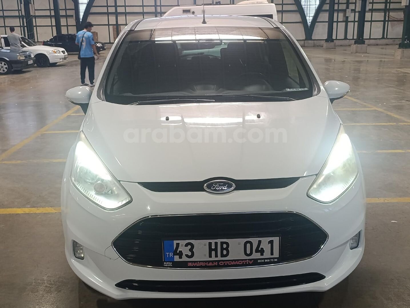 Galeriden Ford B-Max 1.6 Titanium 2013 Model Bursa 175.000 km Beyaz 1