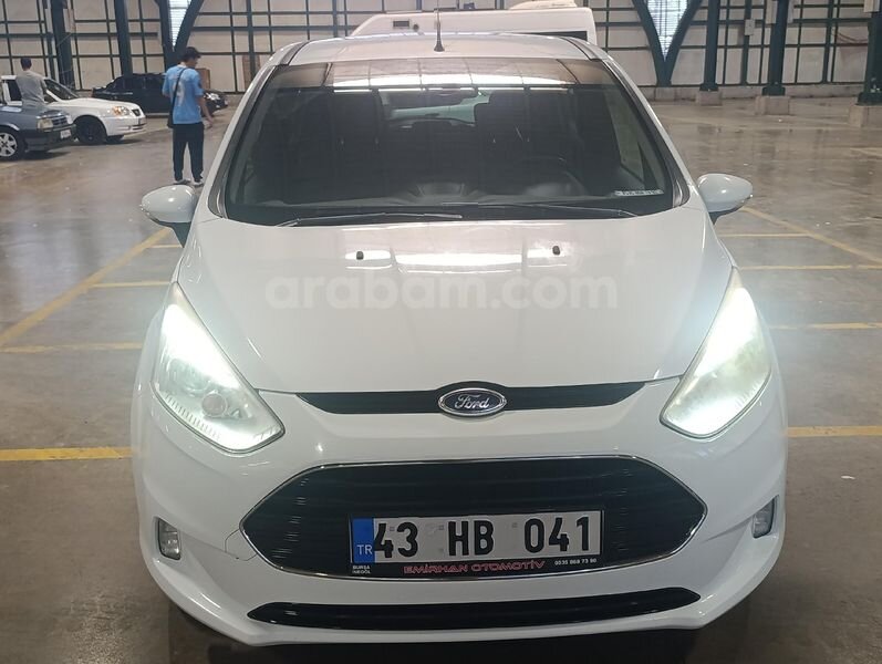 Galeriden Ford B-Max 1.6 Titanium 2013 Model Bursa 175.000 km Beyaz