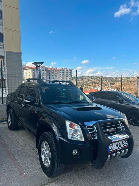 Sahibinden Isuzu D-Max 2.5 4x2 2008 Model