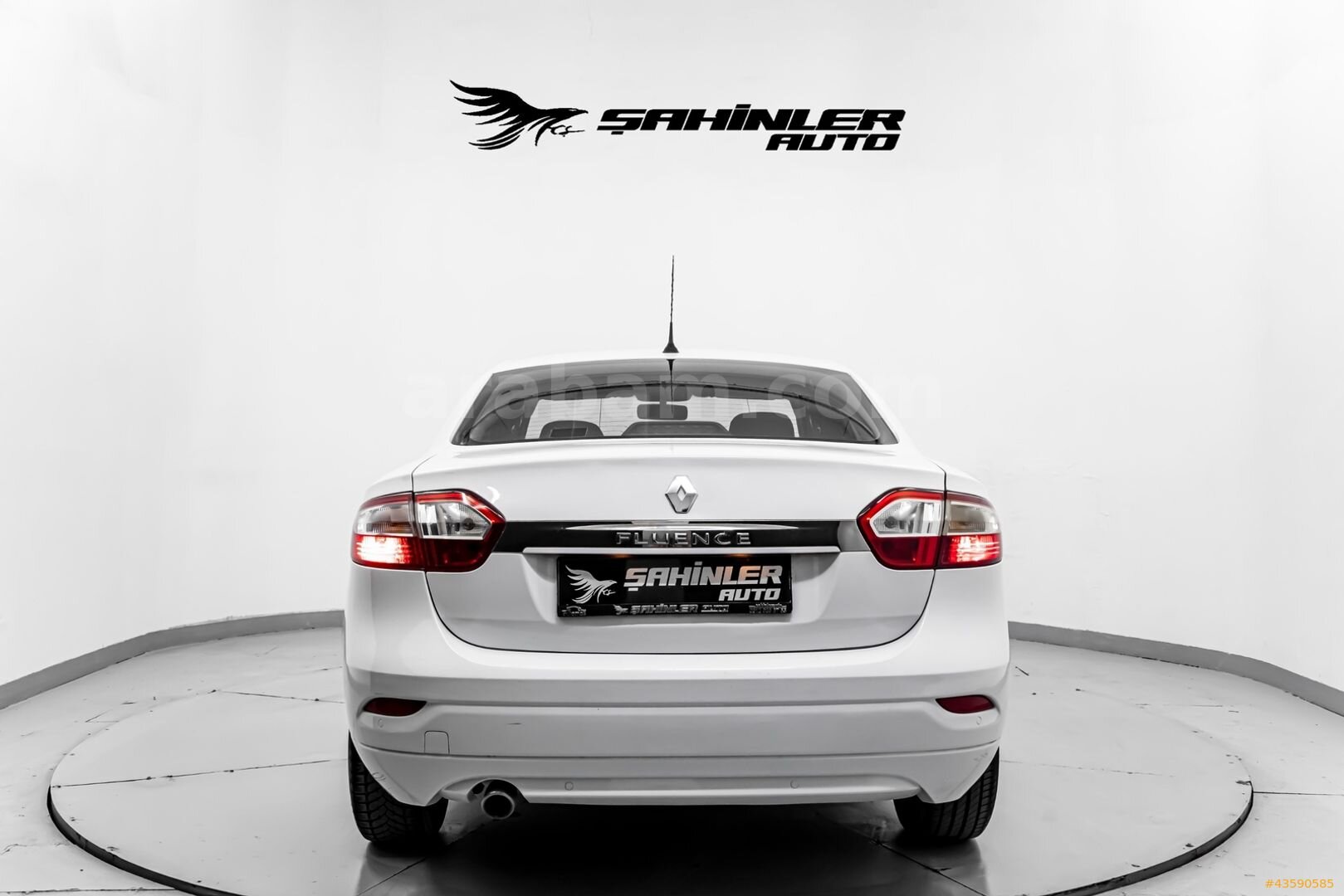 Galeriden Renault Fluence 1.5 dCi Touch 2016 Model İstanbul 174.000 km Beyaz 4