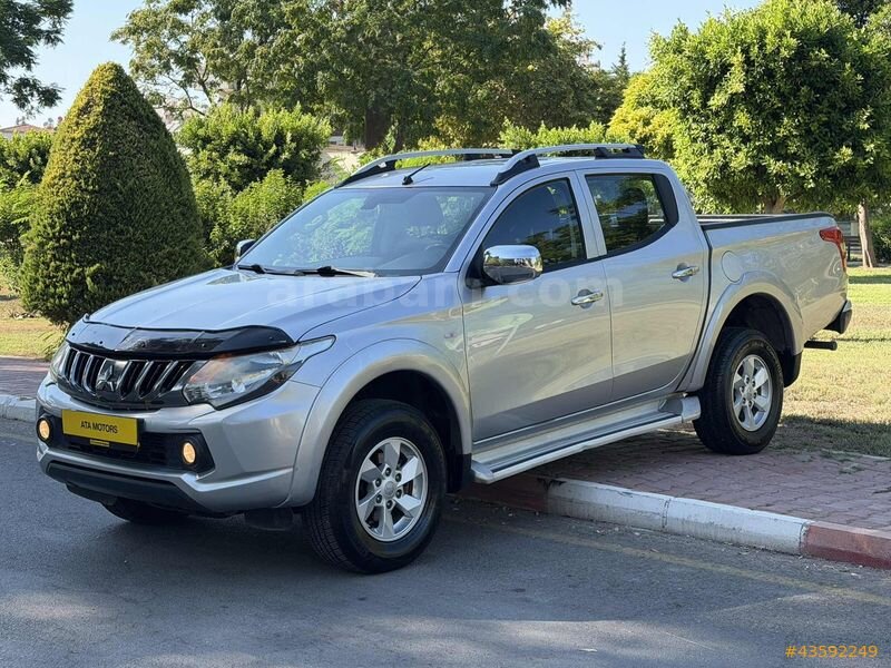 2017 MODEL 235.000 KM'DE BOYASIZ HATASIZ EN DOLUSU L200
