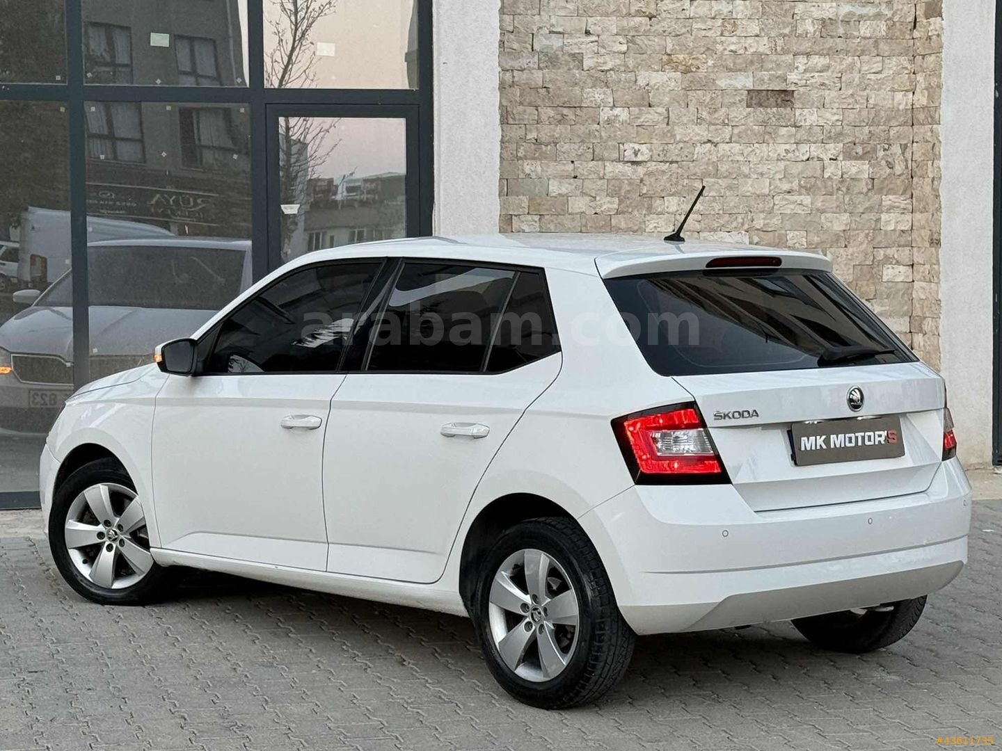 Galeriden Skoda Fabia 1.0 GreenTec Style 2018 Model Kahramanmaraş 151.000 km Beyaz 7