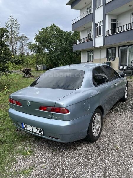 Sahibinden Alfa Romeo 156 1.6 TS Distinctive 2004 Model 143.500 km Mavi 4