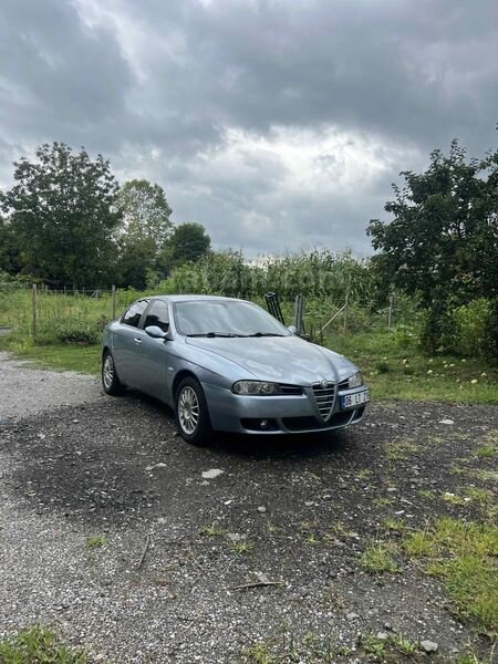 Sahibinden Alfa Romeo 156 1.6 TS Distinctive 2004 Model 143.500 km Mavi
