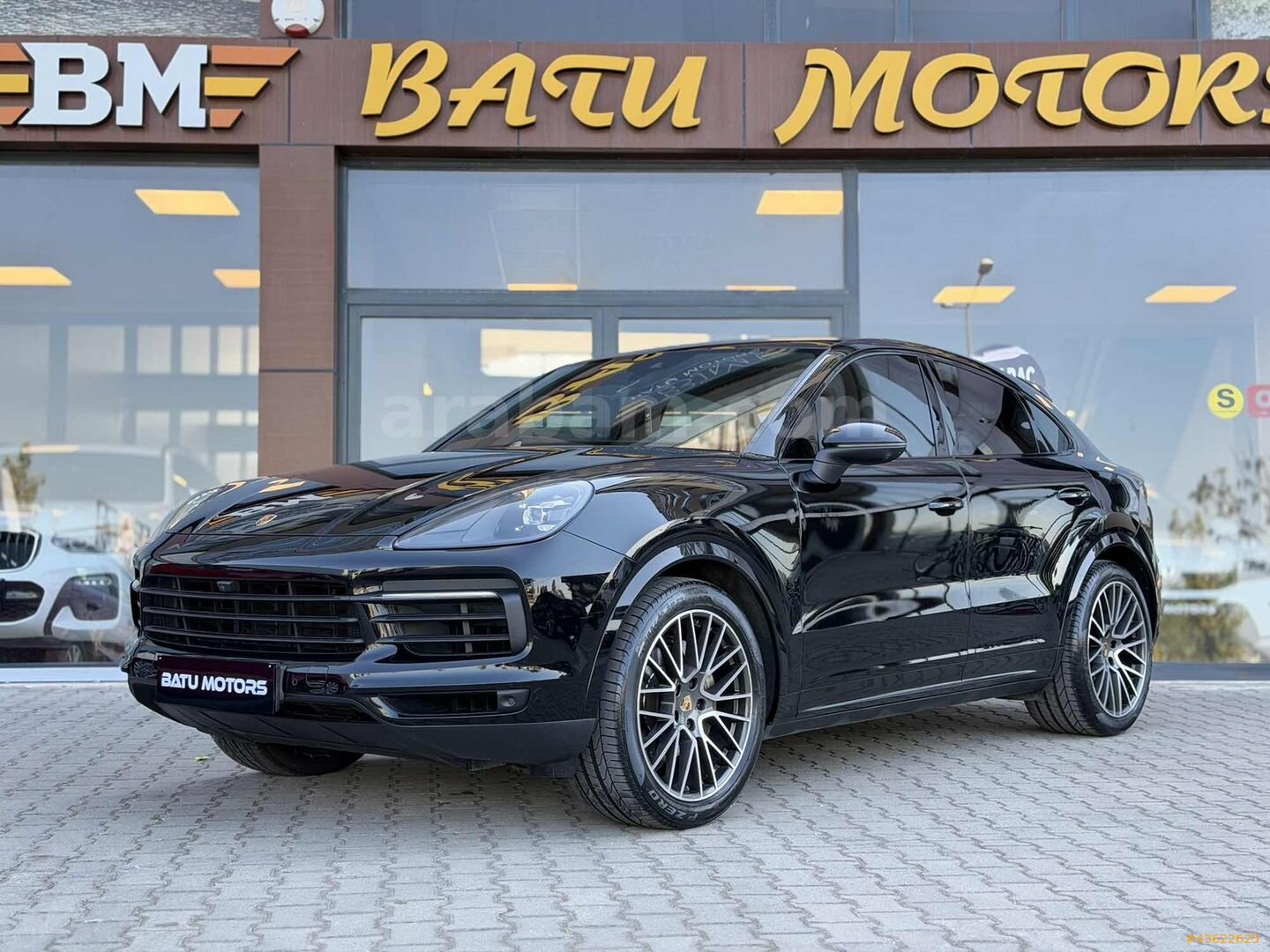 BAYİ HATASIZ AIR BOSE EGZOZ PLATİNİUM EDİTİON CAYENNE COUPE 1