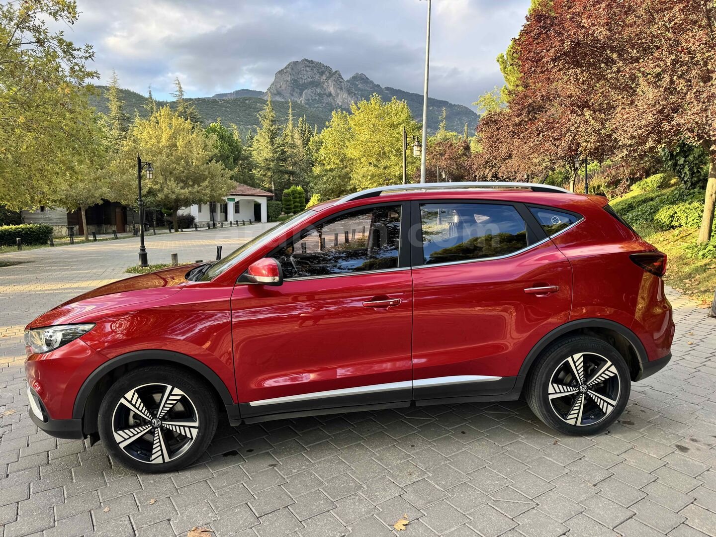 Sahibinden MG ZS EV Luxury 2021 Model 3