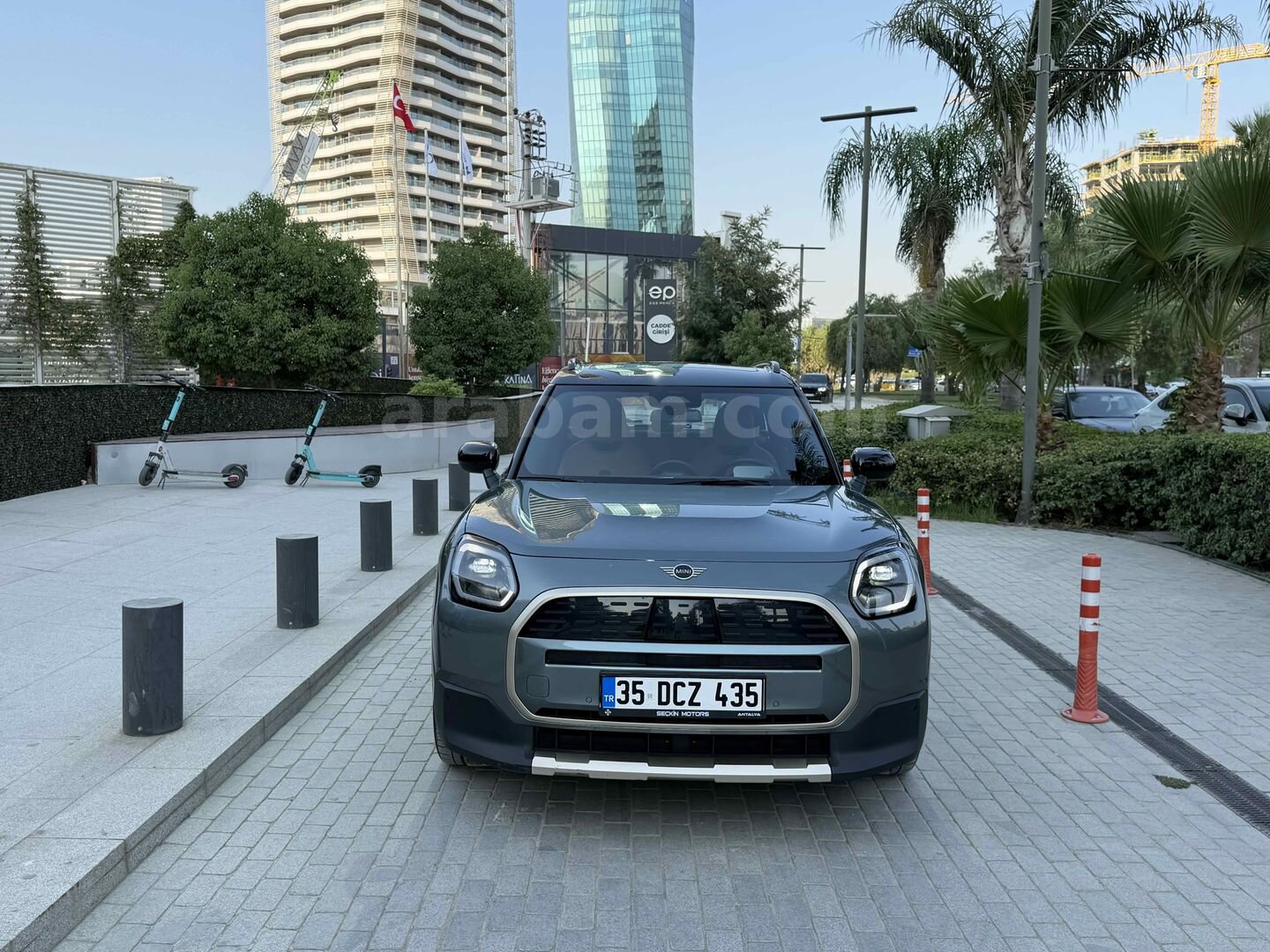 Sahibinden Mini Countryman E Favoured 2025 Model 1