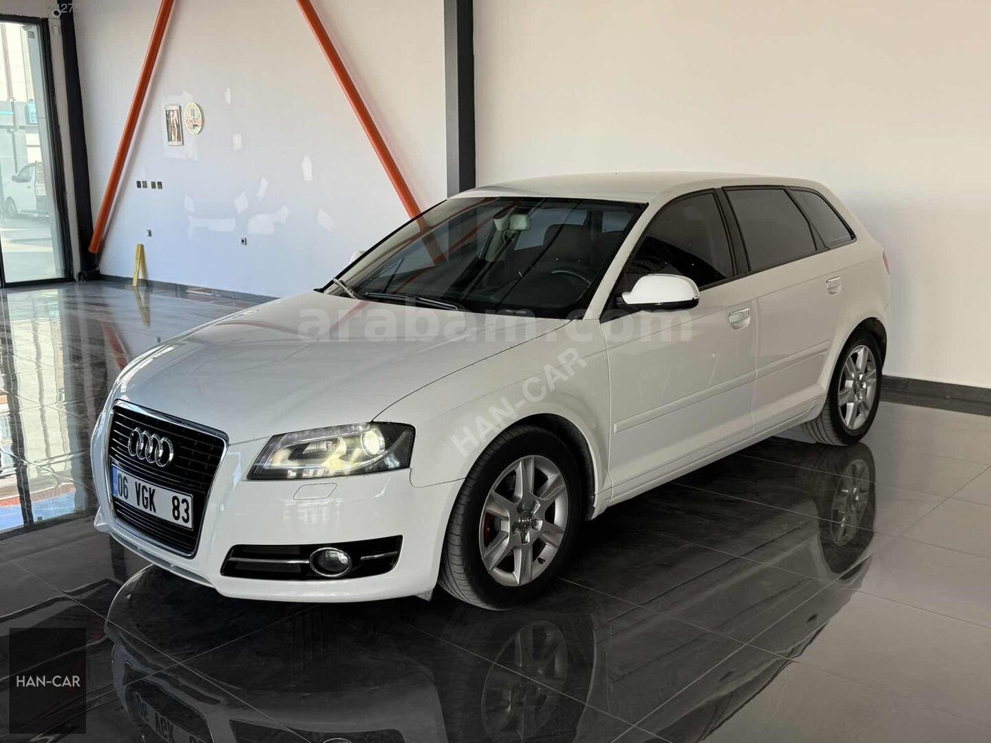 Galeriden Audi A3 Sportback 1.6 TDI Attraction 2012 Model Sakarya 240.000 km Beyaz 2
