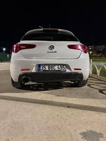 Sahibinden Alfa Romeo Giulietta 1.6 JTD Distinctive 2012 Model 7