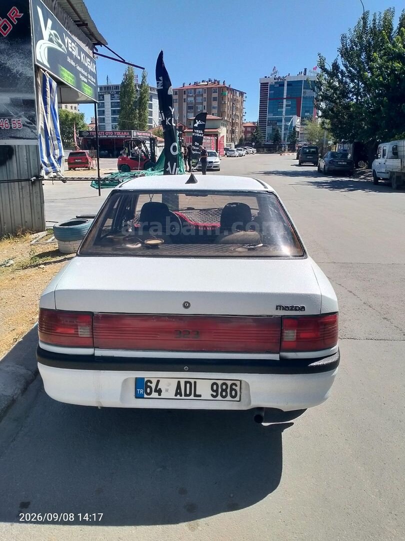 Sahibinden Mazda 323 1.6 F 1990 Model 7