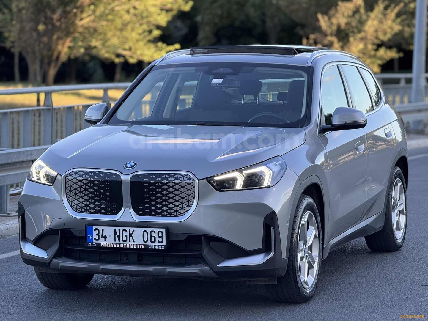 2025 Model iX1 -- CAM TAVAN--Hafıza--Tramersiz--TEMİZ---%20 KDV. 4