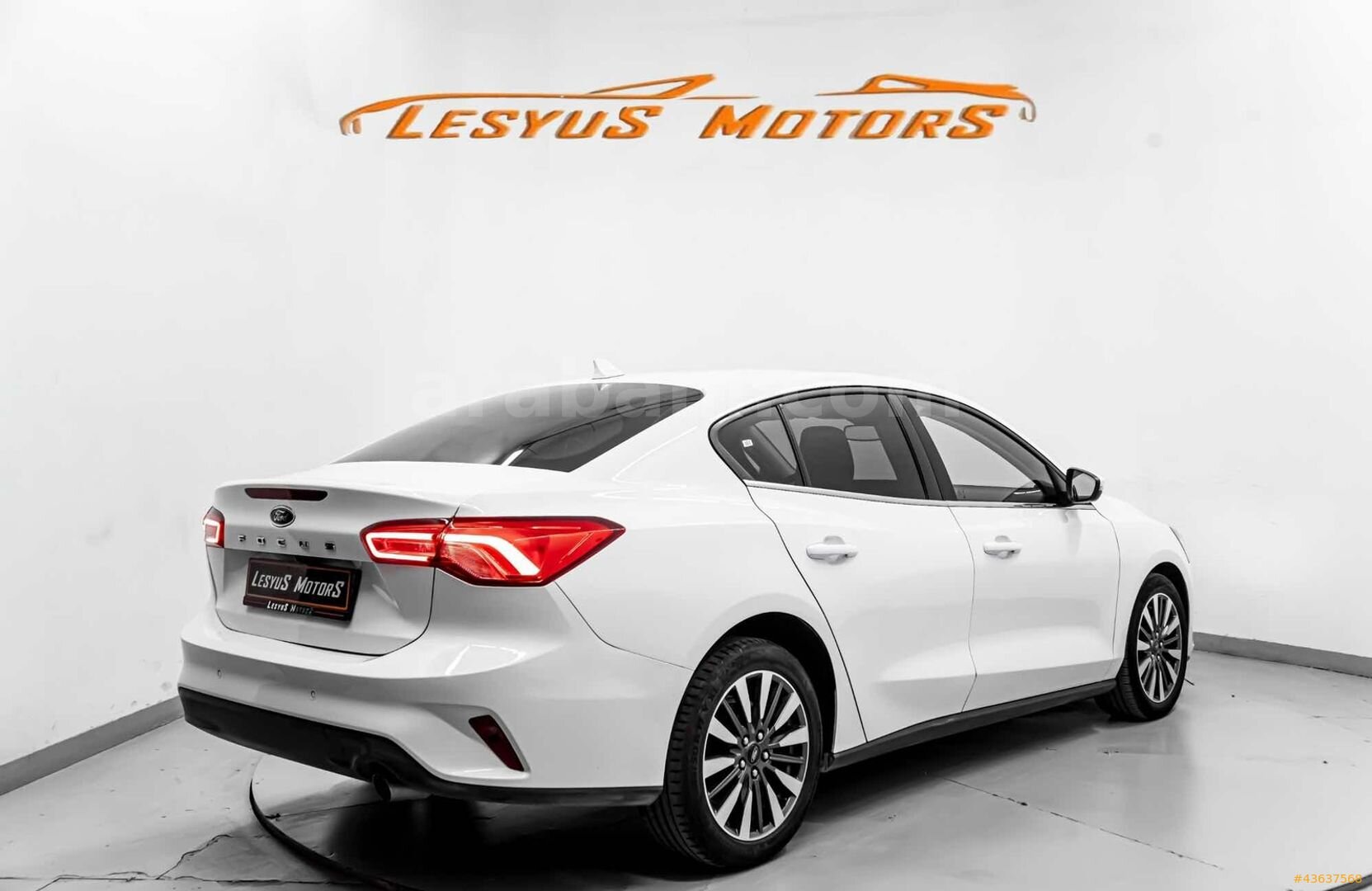 Galeriden Ford Focus 1.5 EcoBlue Titanium Stil 2024 Model İstanbul 79.000 km Beyaz 6