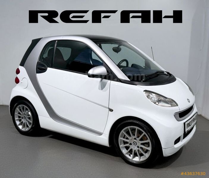 Galeriden Smart ForTwo 1.0 Passion 2012 Model İstanbul 210.000 km Beyaz