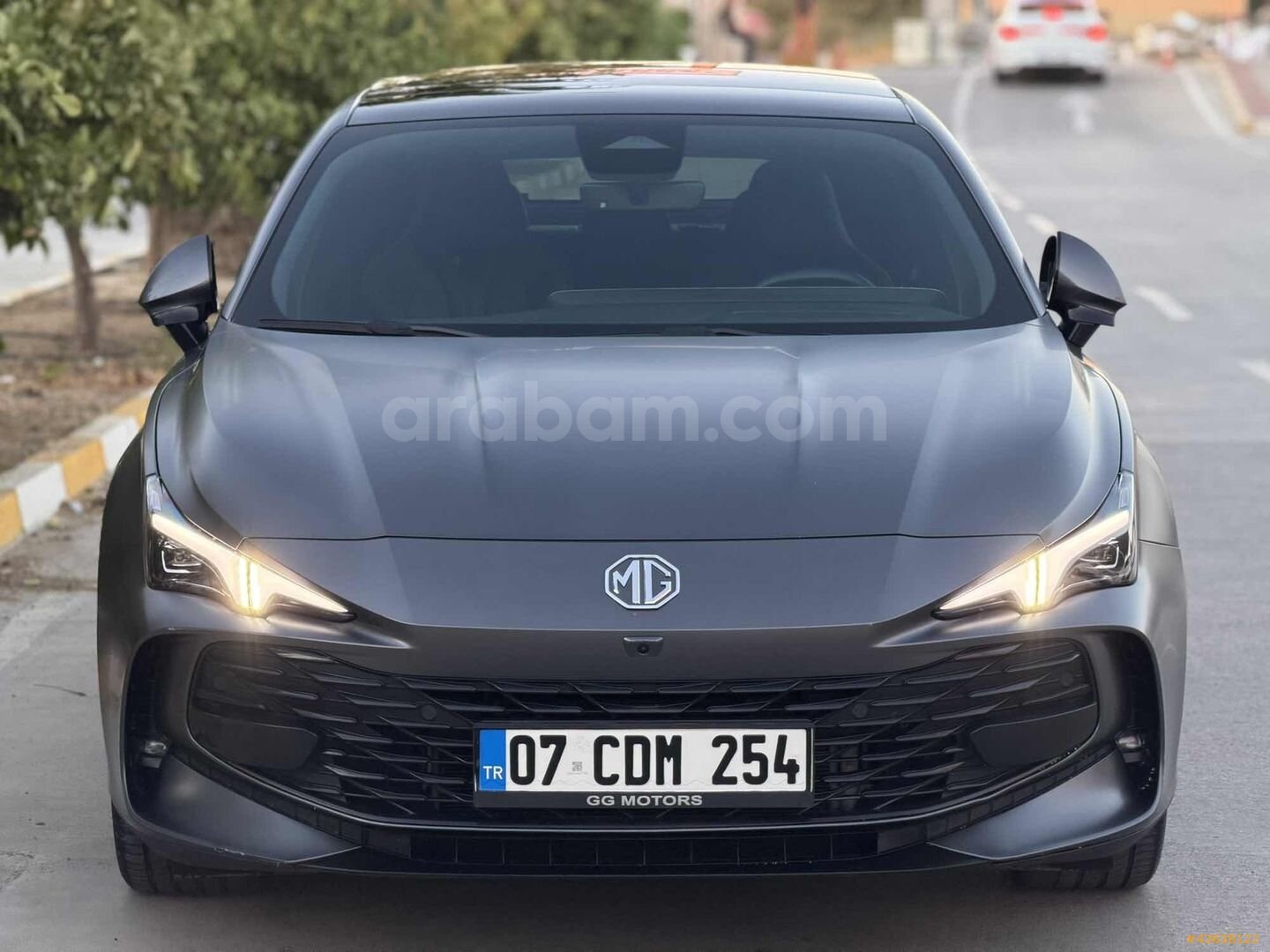 Galeriden MG MG7 1.5 Excellence 2025 Model Antalya 45.000 km Füme 1