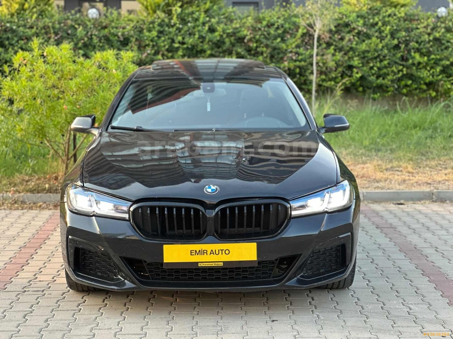 Galeriden BMW 5 Serisi 525d xDrive M Sport 2013 Model Mersin 370.000 km Siyah 1