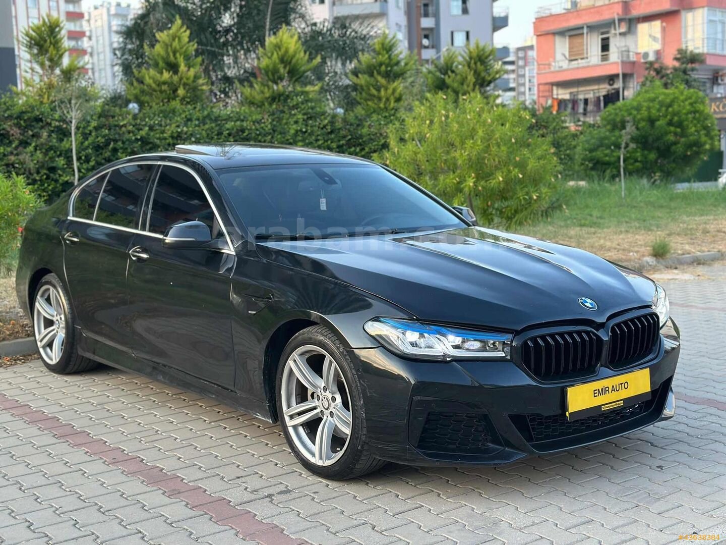 Galeriden BMW 5 Serisi 525d xDrive M Sport 2013 Model Mersin 370.000 km Siyah 5