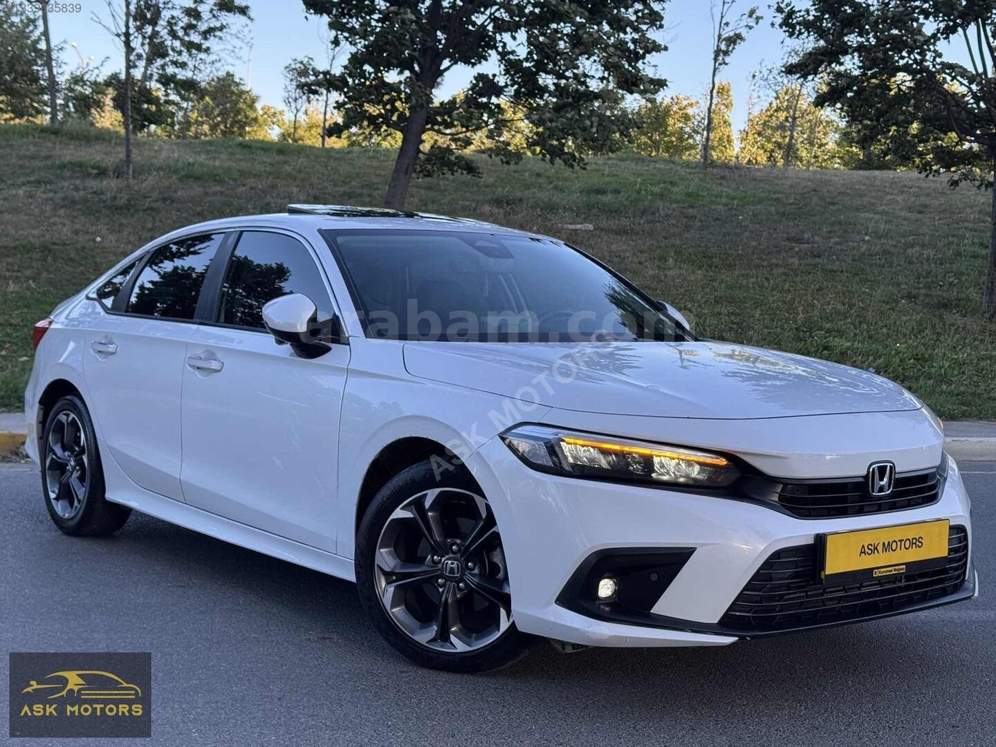 Galeriden Honda Civic 1.5 i-VTEC Executive Plus 2022 Model İstanbul 39.000 km Beyaz 6