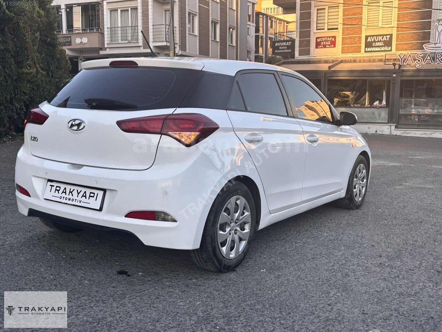Galeriden Hyundai i20 1.4 MPI Jump 2015 Model Tekirdağ 190.000 km Beyaz 6