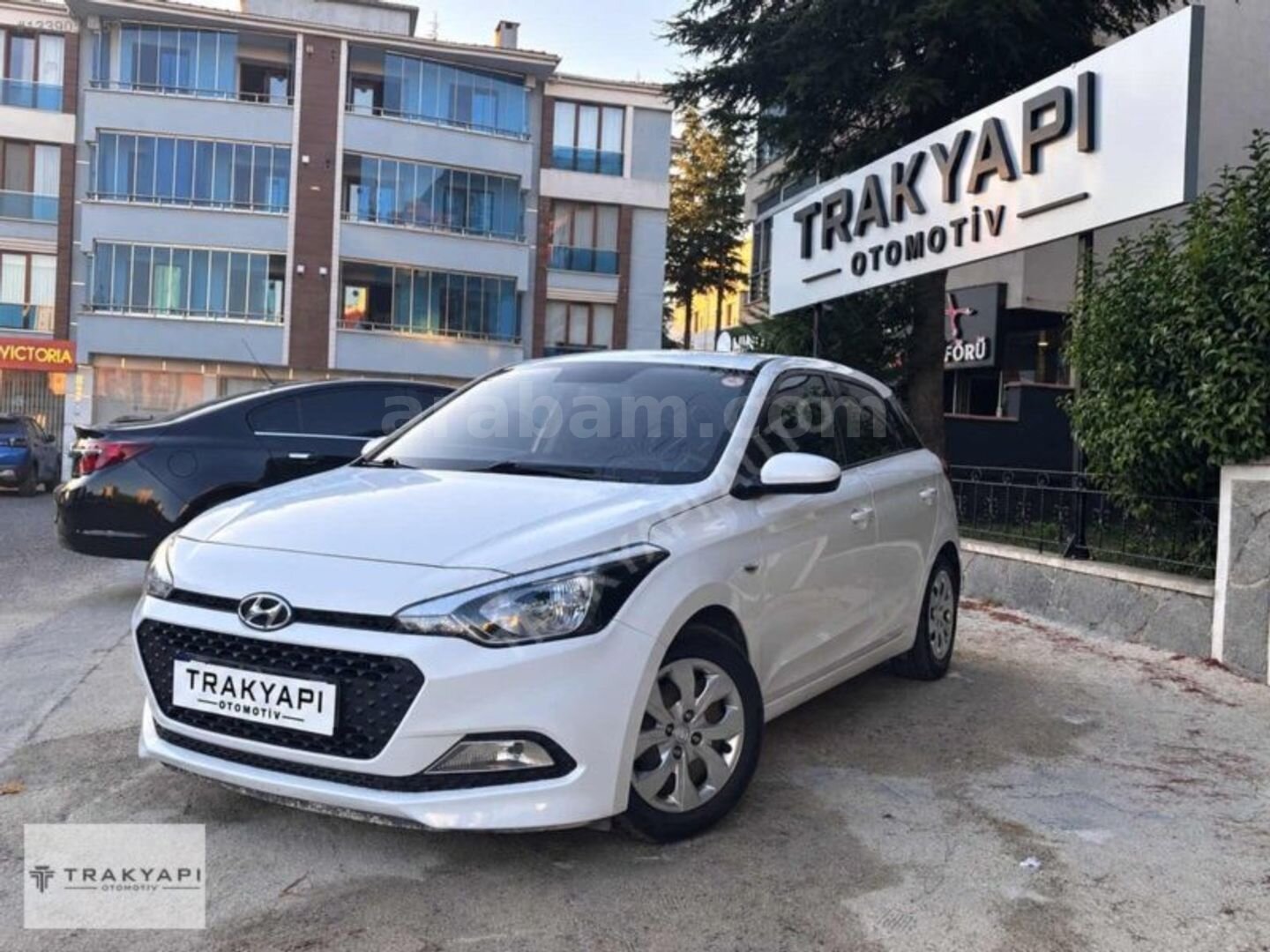 Galeriden Hyundai i20 1.4 MPI Jump 2015 Model Tekirdağ 190.000 km Beyaz 1
